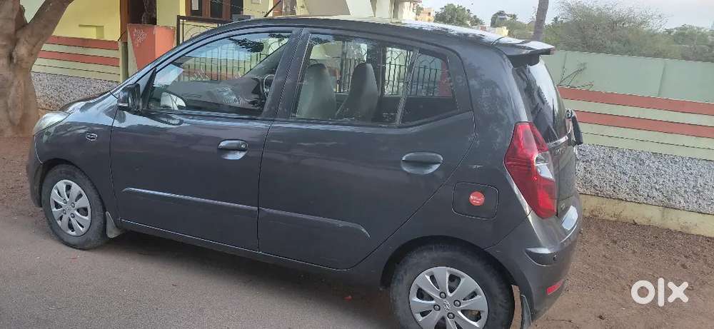 Hyundai I10 1.2 Sportz 2010