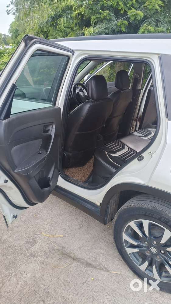 Maruti Suzuki Brezza 2018 Diesel 98000 Km Driven