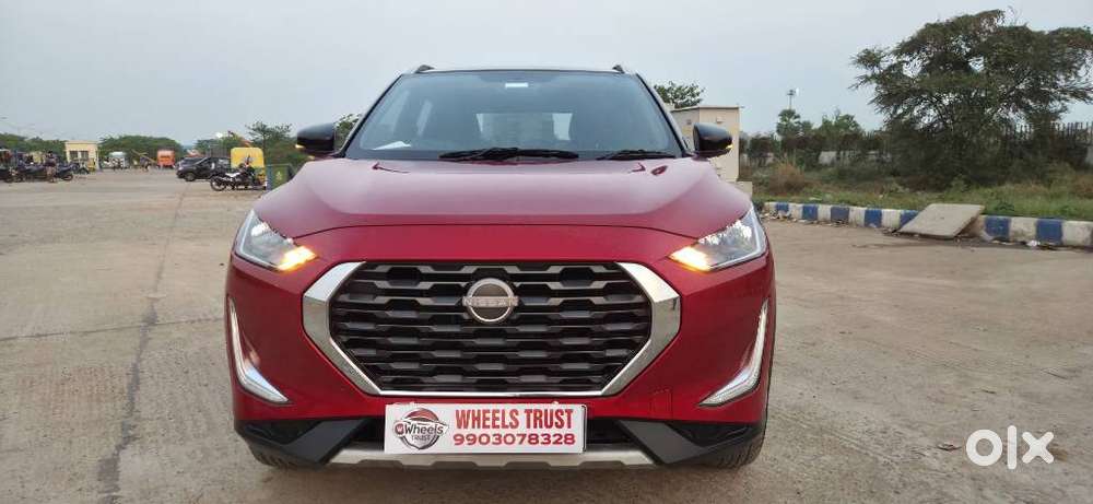 Nissan Magnite 1.0 Xv Premium Turbo Dual Tone, 2024, Petrol