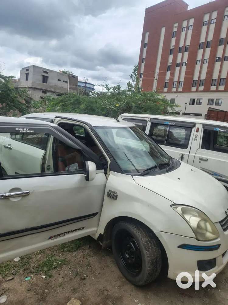 Maruti Suzuki Swift Dzire 2011
