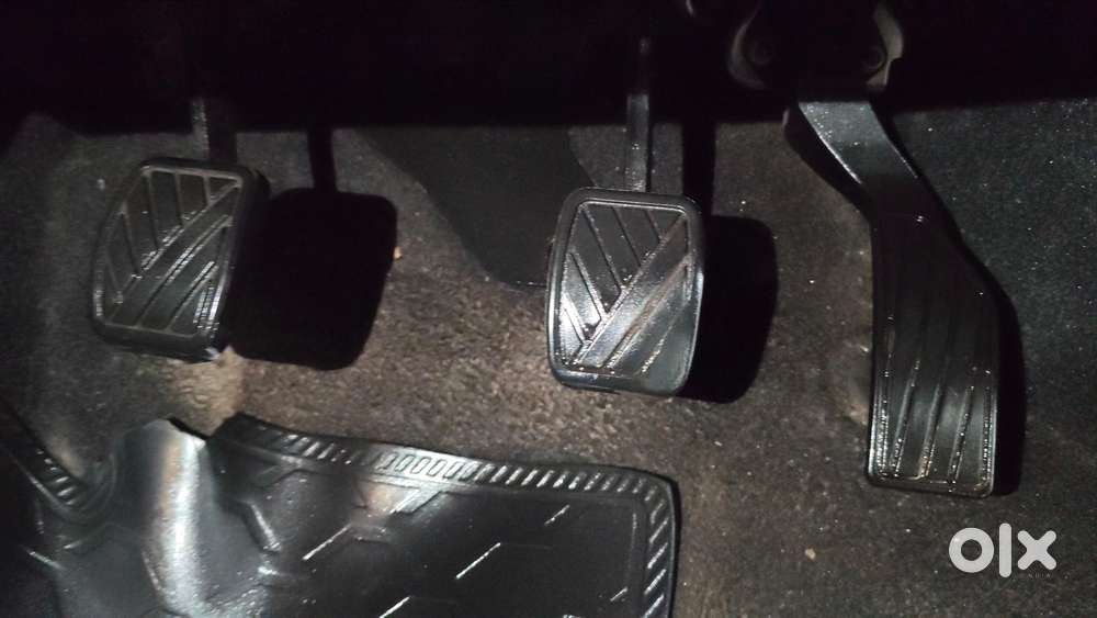 Maruti Suzuki Swift 2011-2014 Vxi, 2013, Petrol
