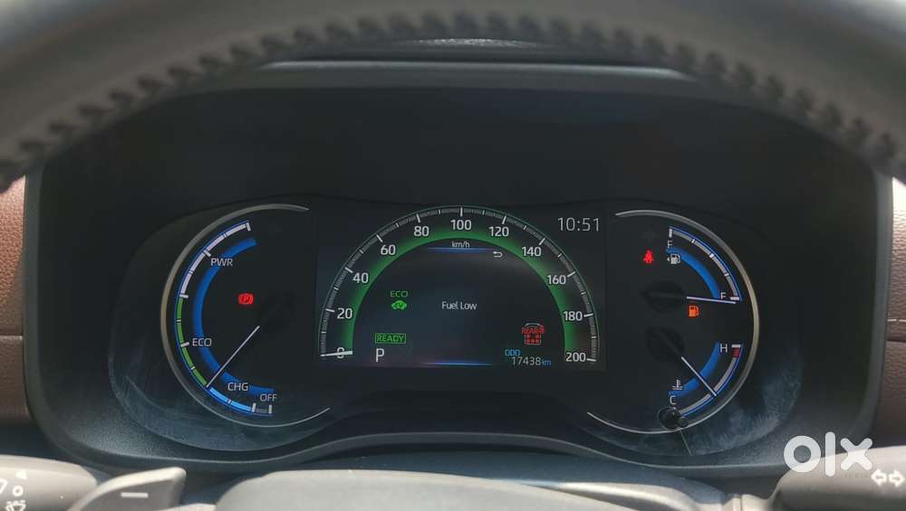 Toyota Innova Hycross 2.0 Vx (o) Hybrid 7 Str, 2024, Petrol