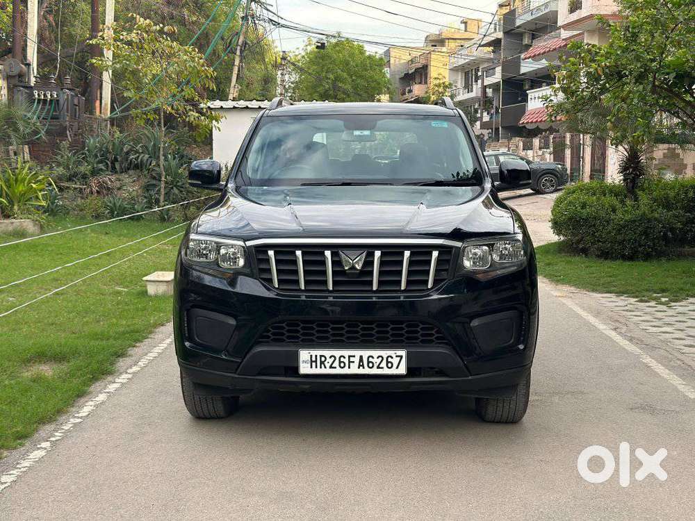 Mahindra Scorpio N Z4 Petrol At 7 Str, 2023, Petrol