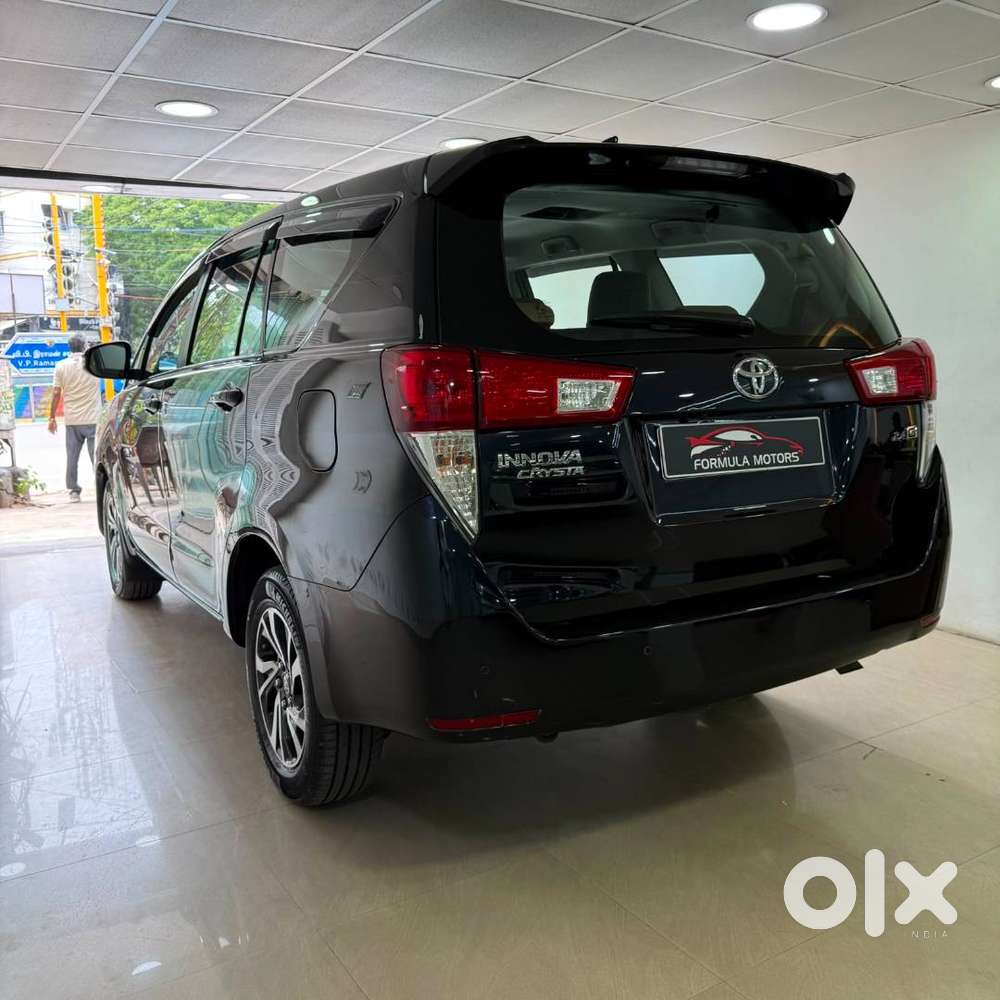 Toyota Innova Crysta 2021 Diesel Well Maintained