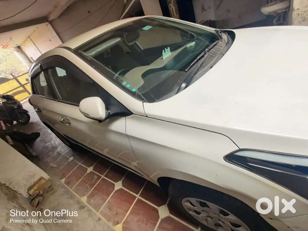 Hyundai I20 2017 Cng & Hybrids 67000 Km Driven