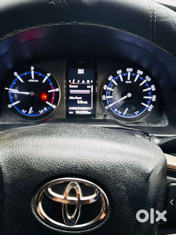 Toyota Innova Crysta 2017 With Servic Record Just Take N Drive
