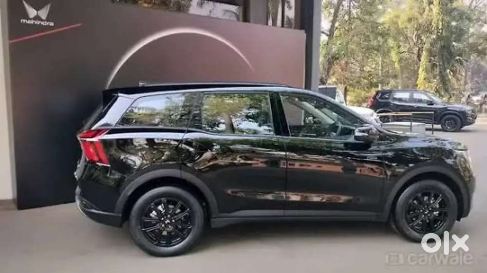 Mahindra Xuv700 Ax7 2026 Diesel Ebony Edition