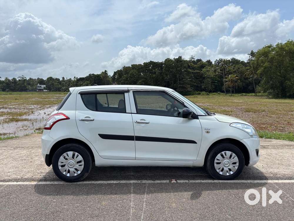 Maruti Suzuki Swift Ldi Bsiii, 2013, Diesel