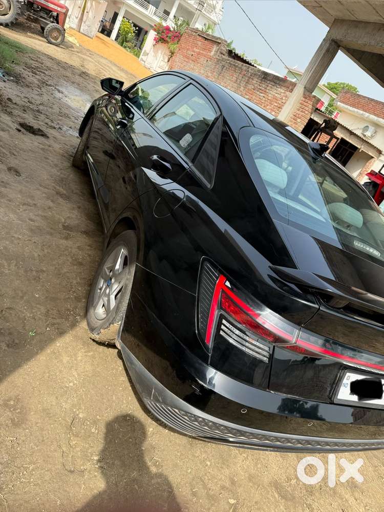 Hyundai Verna 2025 Petrol Well Maintained