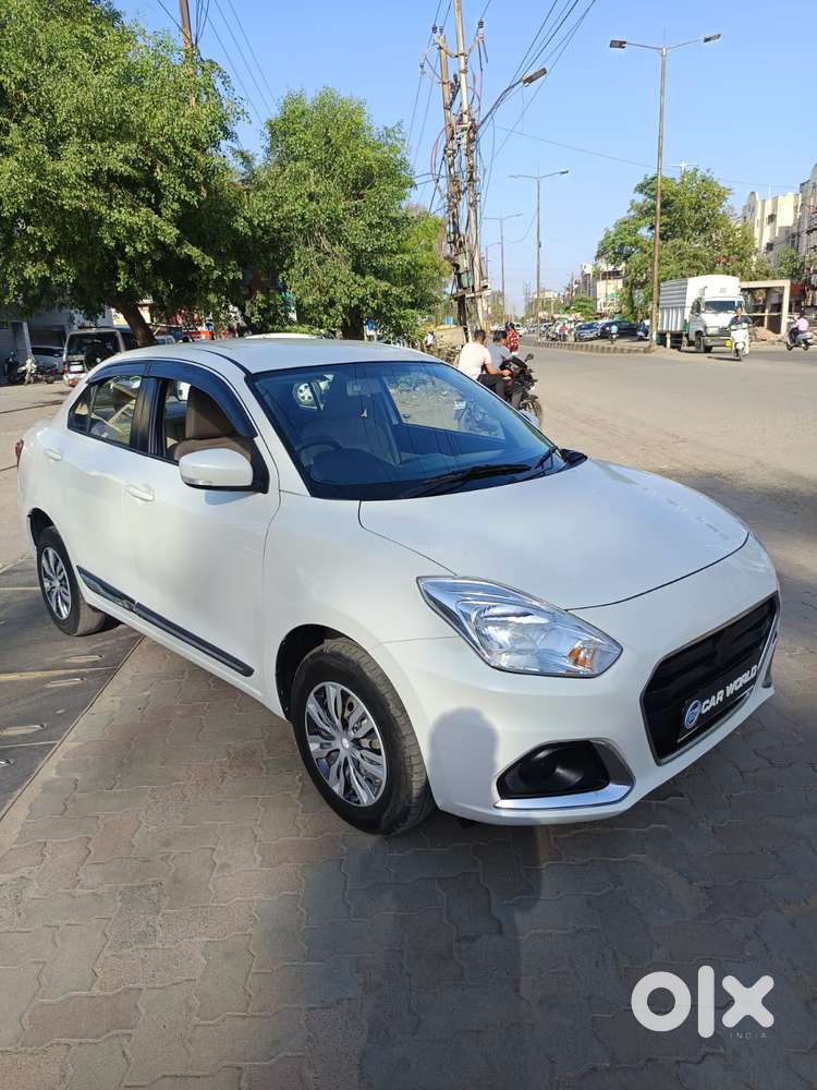 Maruti Suzuki Dzire 1.2 Vxi, 2023, Petrol