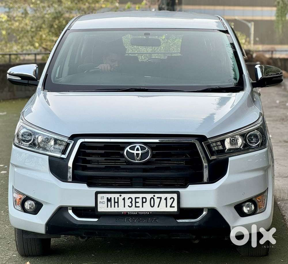Toyota Innova Crysta 2.4 V, 2025, Diesel