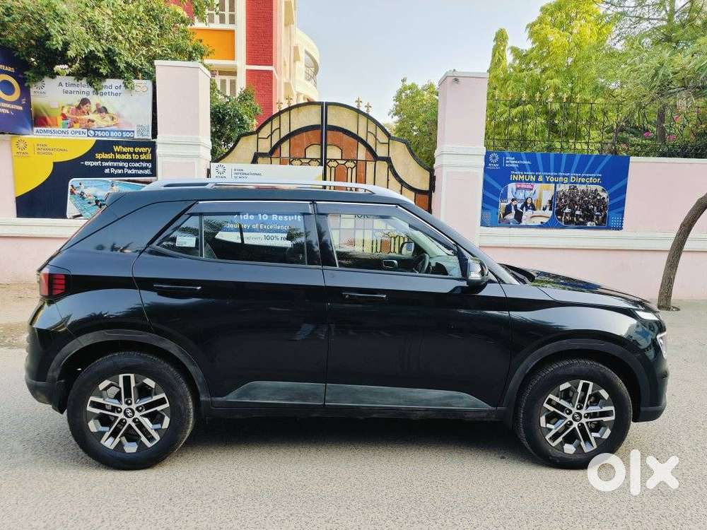 Hyundai Venue Sx Mt, 2025, Diesel