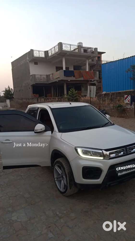 Maruti Suzuki Brezza 2021 Manual With 18 Inchi Alloy Wheels