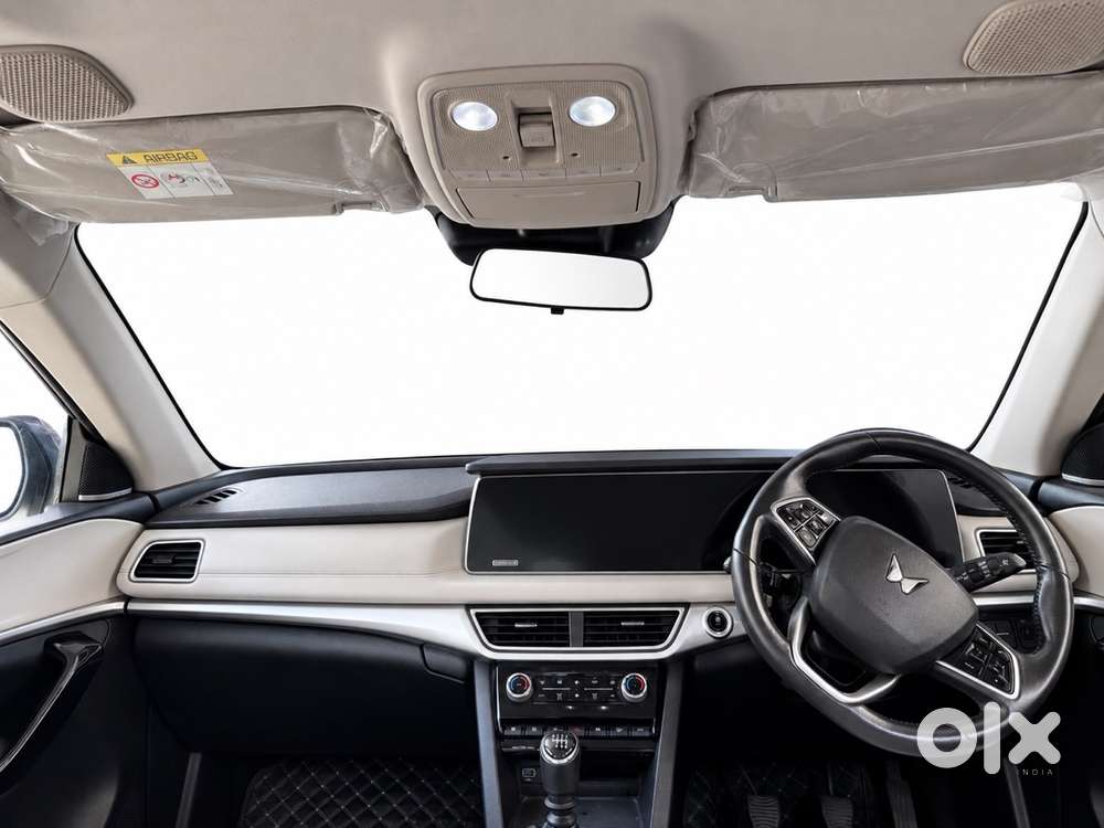 Mahindra Xuv700 Luxury 2023 Diesel