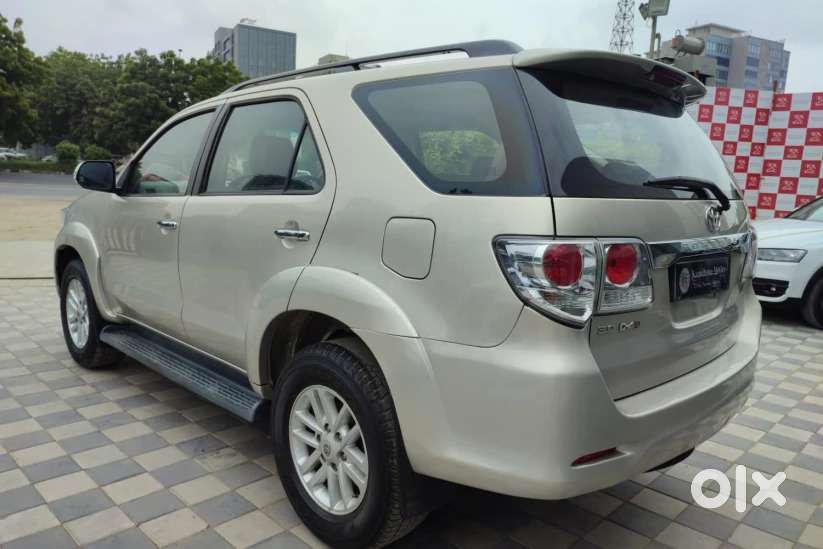 Toyota Fortuner 3.0 4x4 Manual, 2012, Diesel