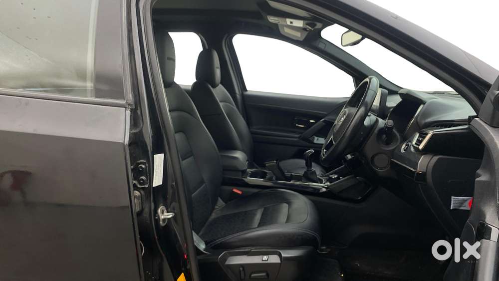 Tata Harrier Xz Plus Dark Edition, 2022, Diesel