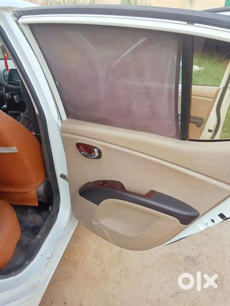 Hyundai Grand I10 Magna 2013 Car