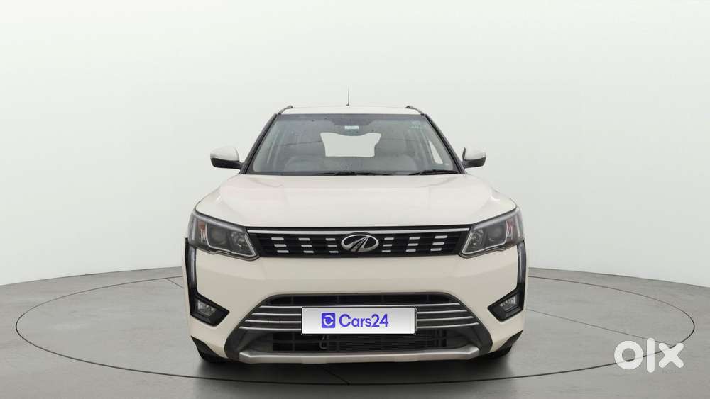 Mahindra Xuv300 W8, 2022, Petrol