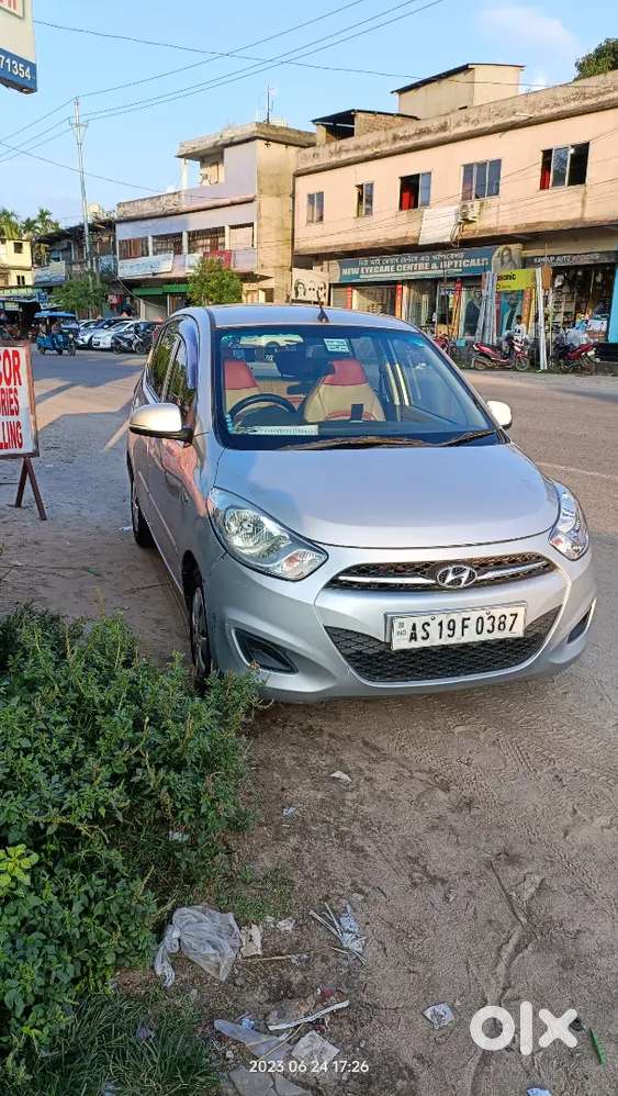 Hyundai I10 2012 Petrol 60000 Km Driven