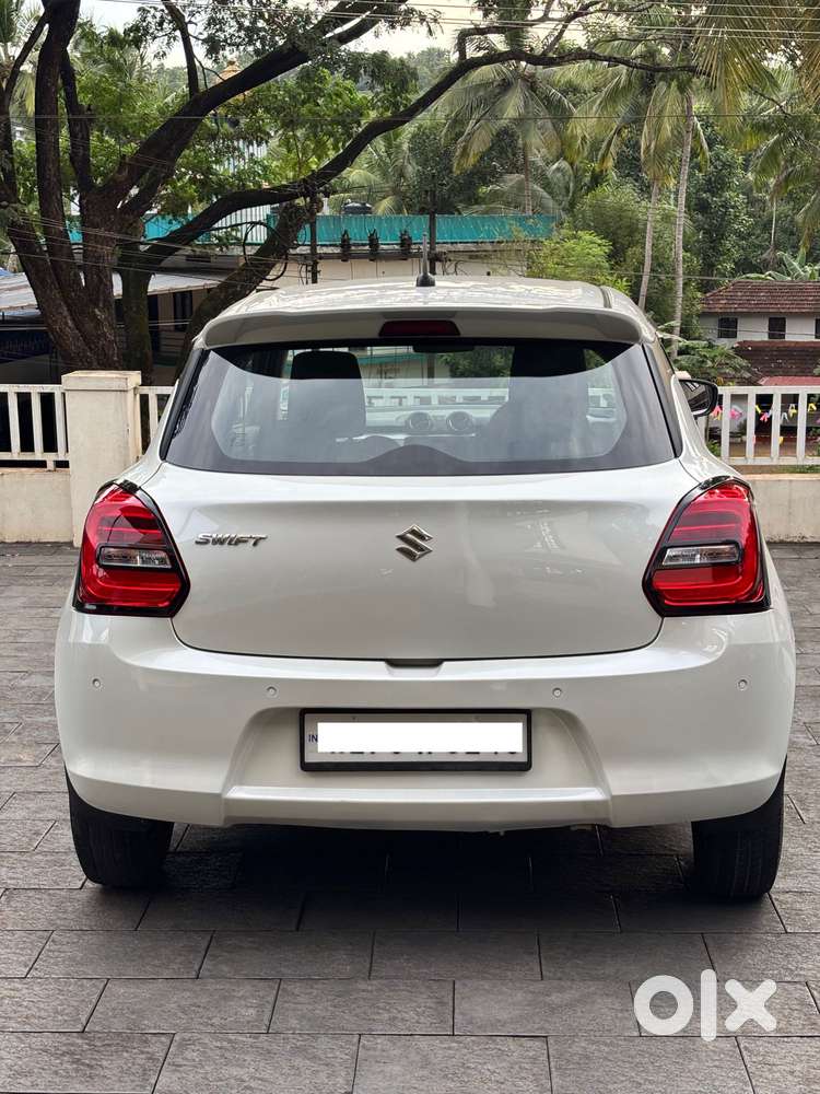 Maruti Suzuki Swift Vxi Optional, 2024, Petrol