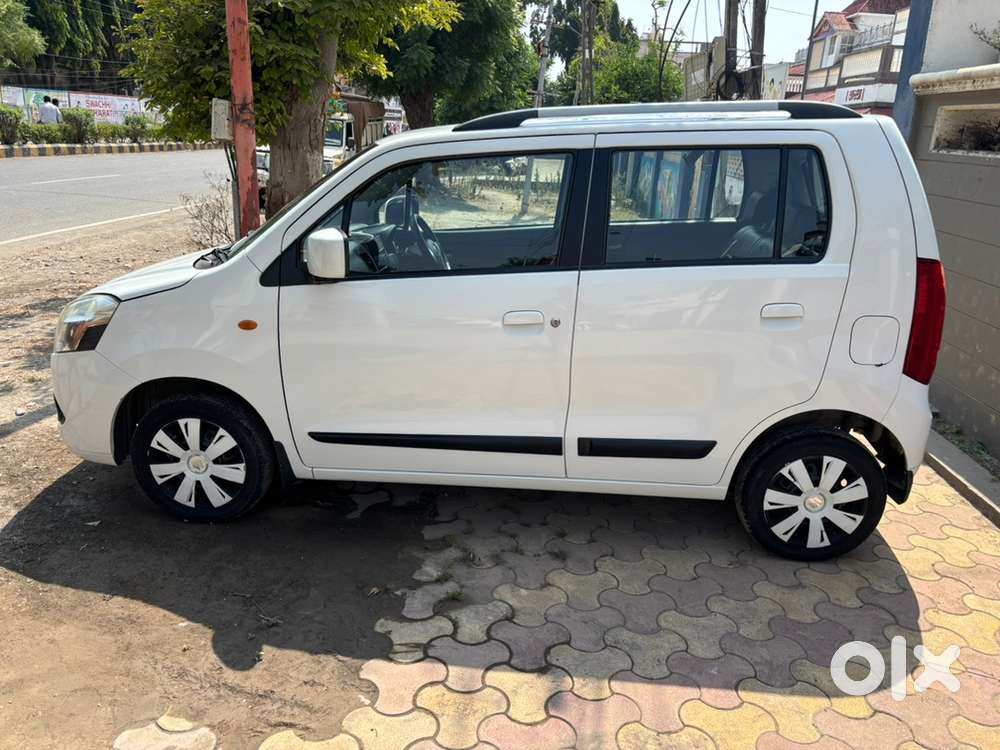 Maruti Suzuki Wagon R Vxi Abs Airbag