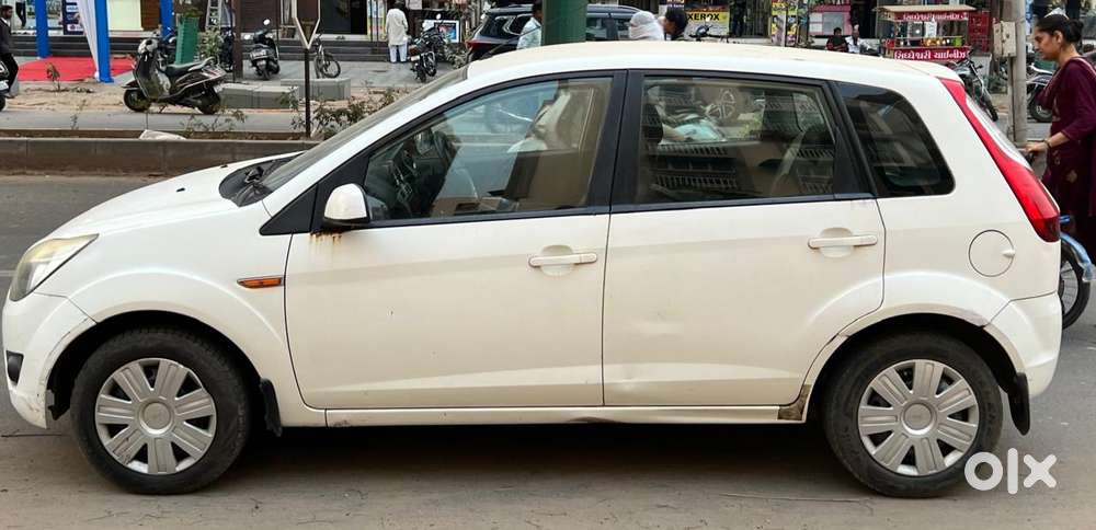 Ford Figo 1.2 Duratec Petrol Zxi, 2011, Petrol