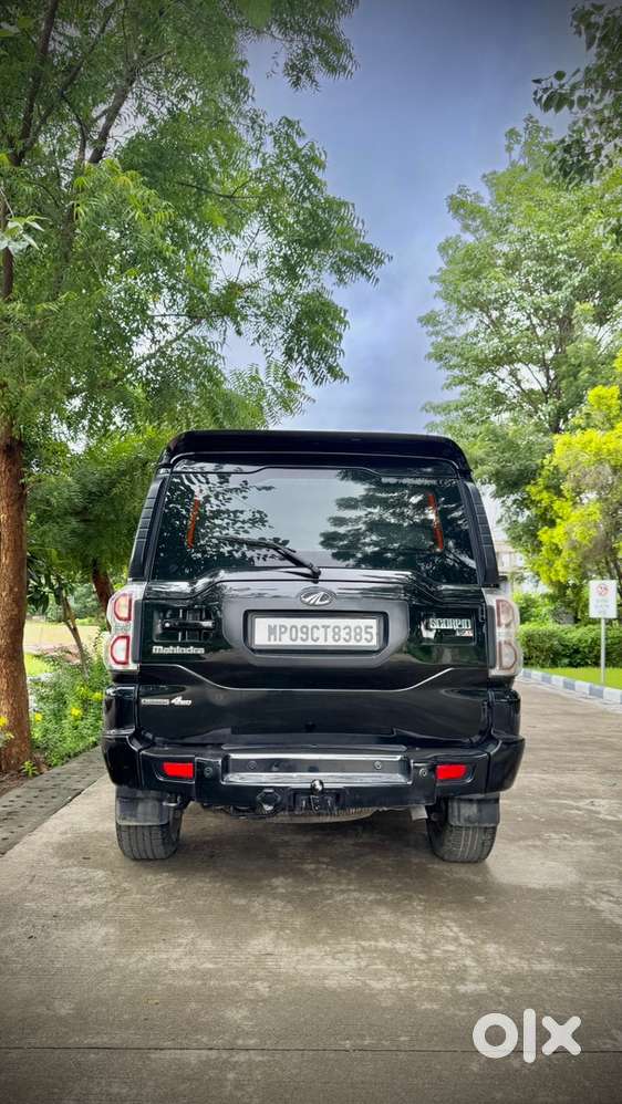 Mahindra Scorpio S10 Automatic 4x4