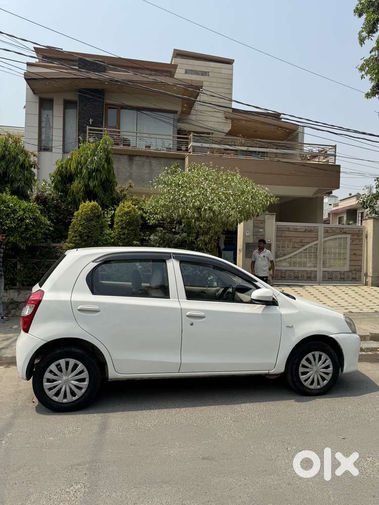 Toyota Etios Liva 1.2 G, 2015, Diesel