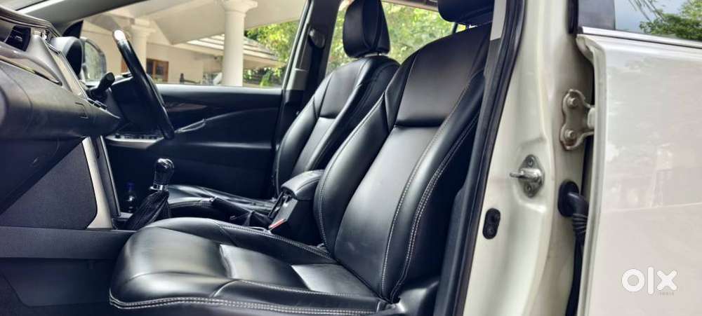 Toyota Innova Crysta 2.4 V, 2017, Diesel