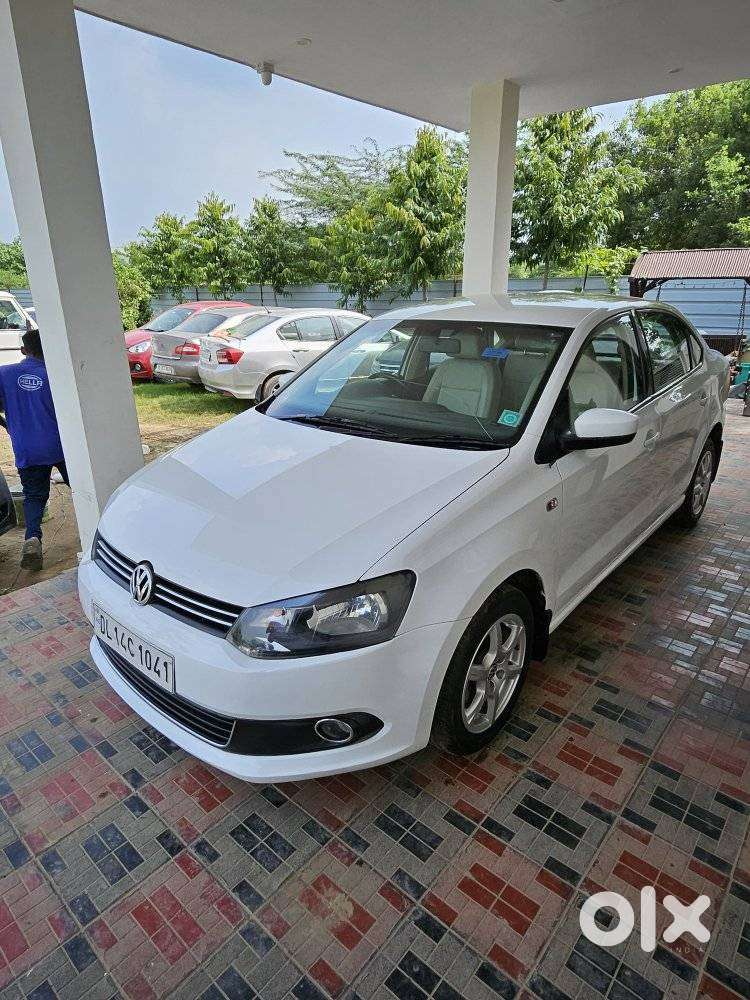 Volkswagen Vento Petrol Highline, 2013, Petrol
