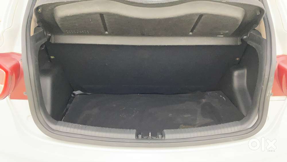 Hyundai Grand I10 [2017-2020] 1.2 Kappa Vtvt Sportz At, 2019, Petrol