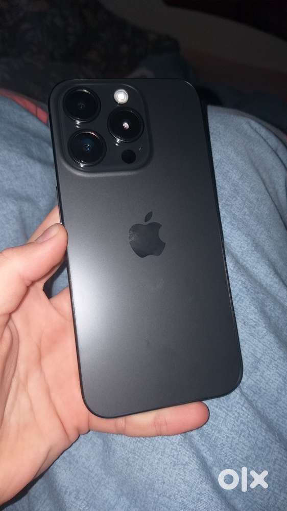 I phone 15 pro max 256 mind condition