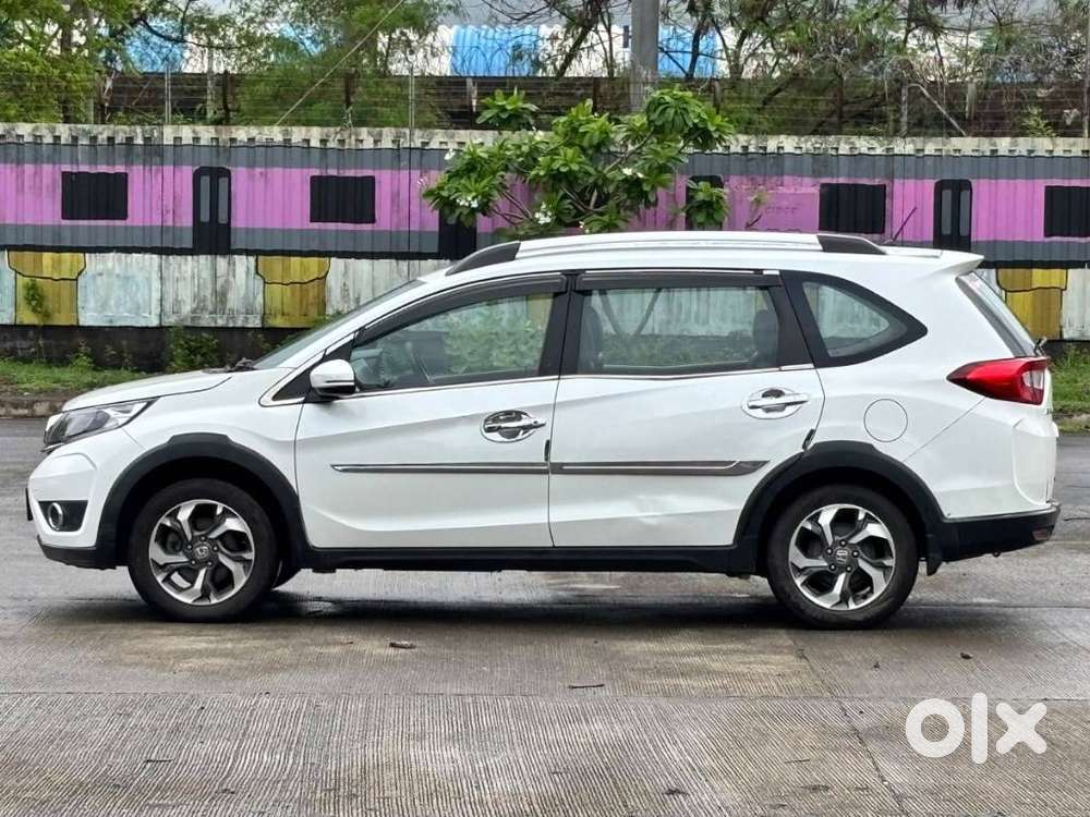 Honda Br-v 1.5 V I-vtec Mt, 2016, Cng & Hybrids