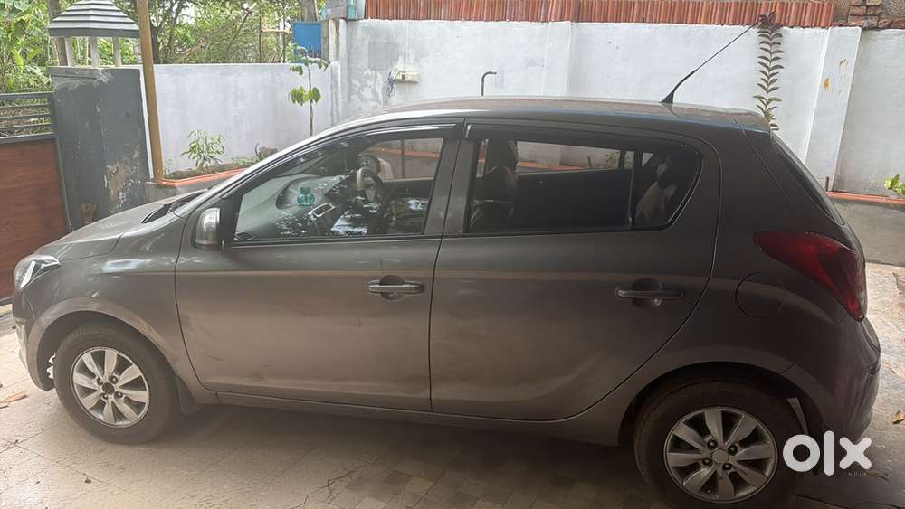 Hyundai I20 2013 130000 Km Driven