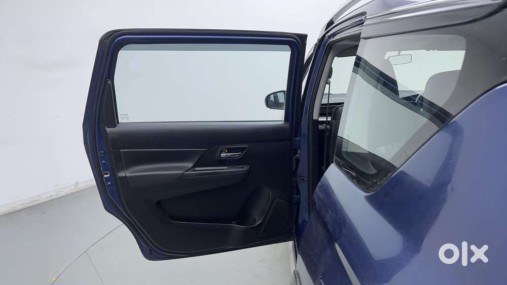 Maruti Suzuki Xl6 1.5 Alpha Mt, 2019, Petrol