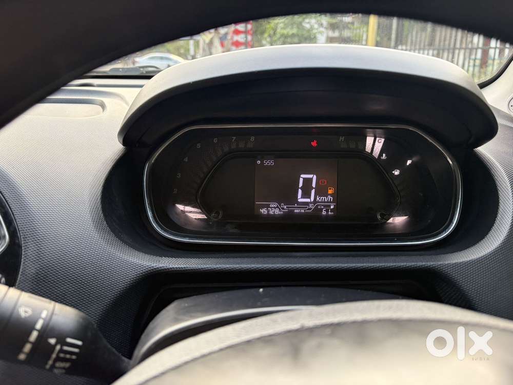Tata Tiago 1.2 Revotron Xt (o), 2023, Petrol