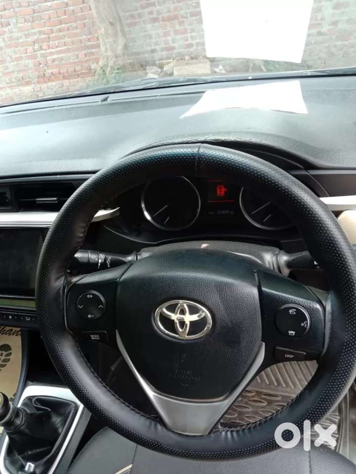 Toyota Corolla Altis 1.8 G, 2014, Petrol