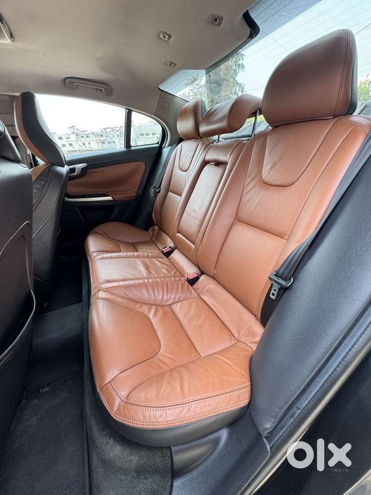 Volvo S60 D5 Inscription, 2016, Diesel
