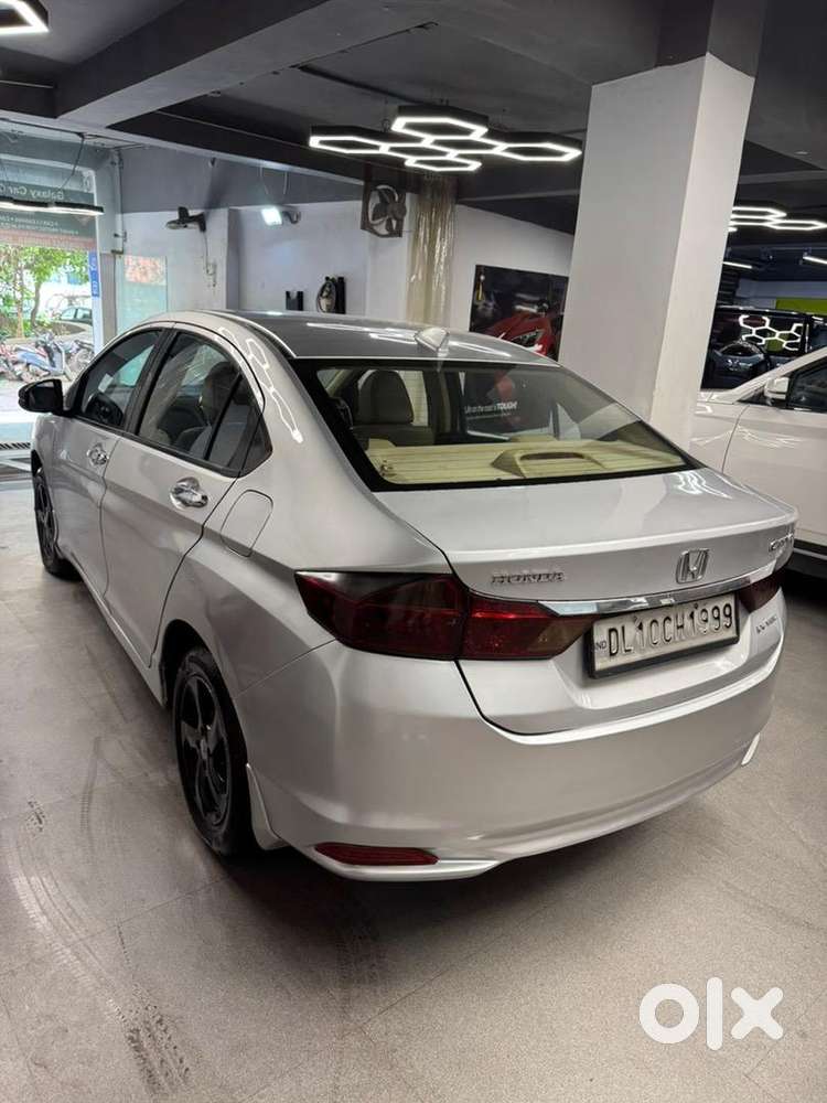 Honda City Vx Sunroof Top Model 2015 Petrol Well Maintained