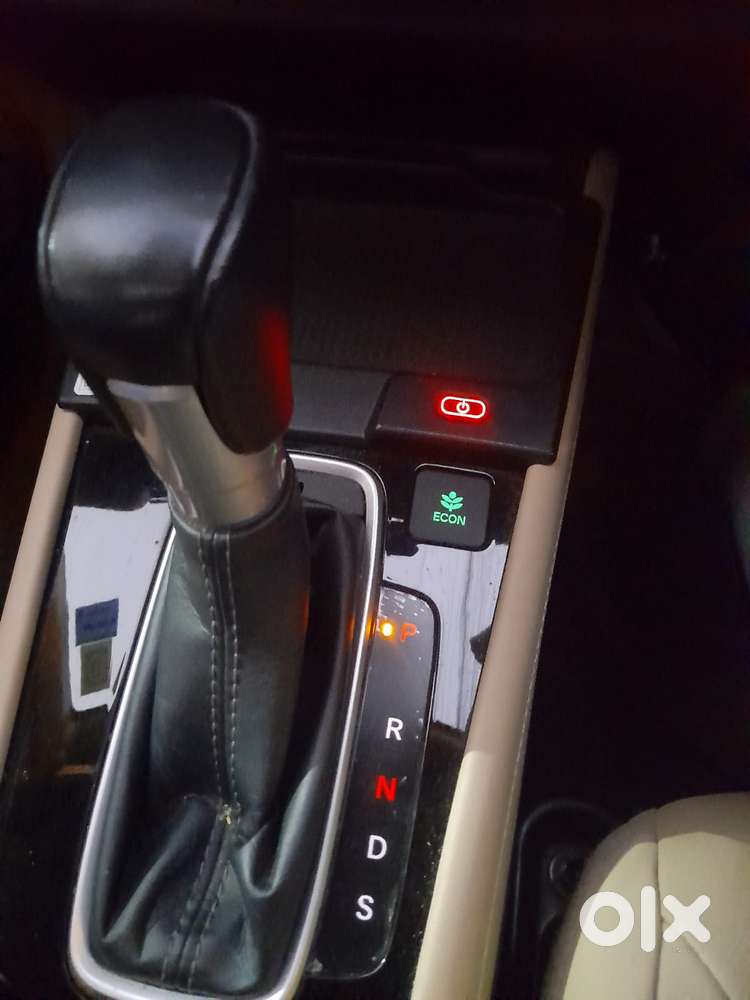 Honda City 1.5 Zx Cvt I-vtec, 2023, Petrol