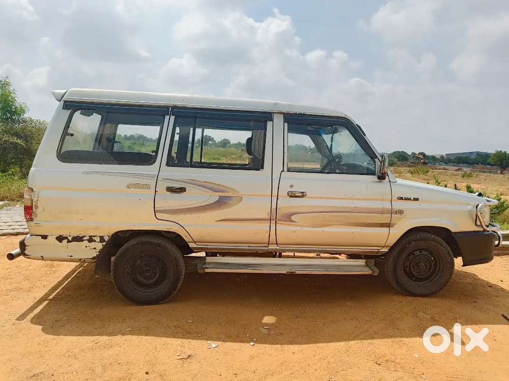 Toyota Qualis Gs 2004
