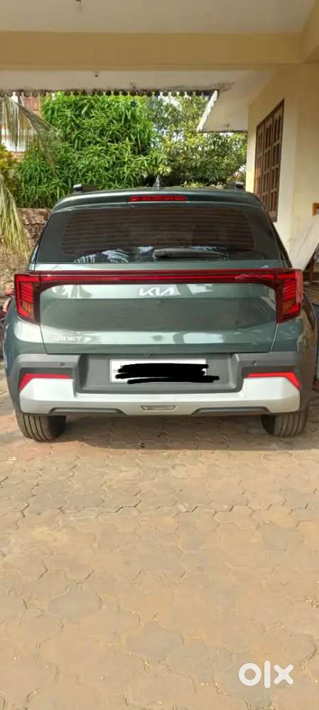 Kia Sonet G 1.2  5 Mt Htk (o)
Fancy Number , Sunroof Model