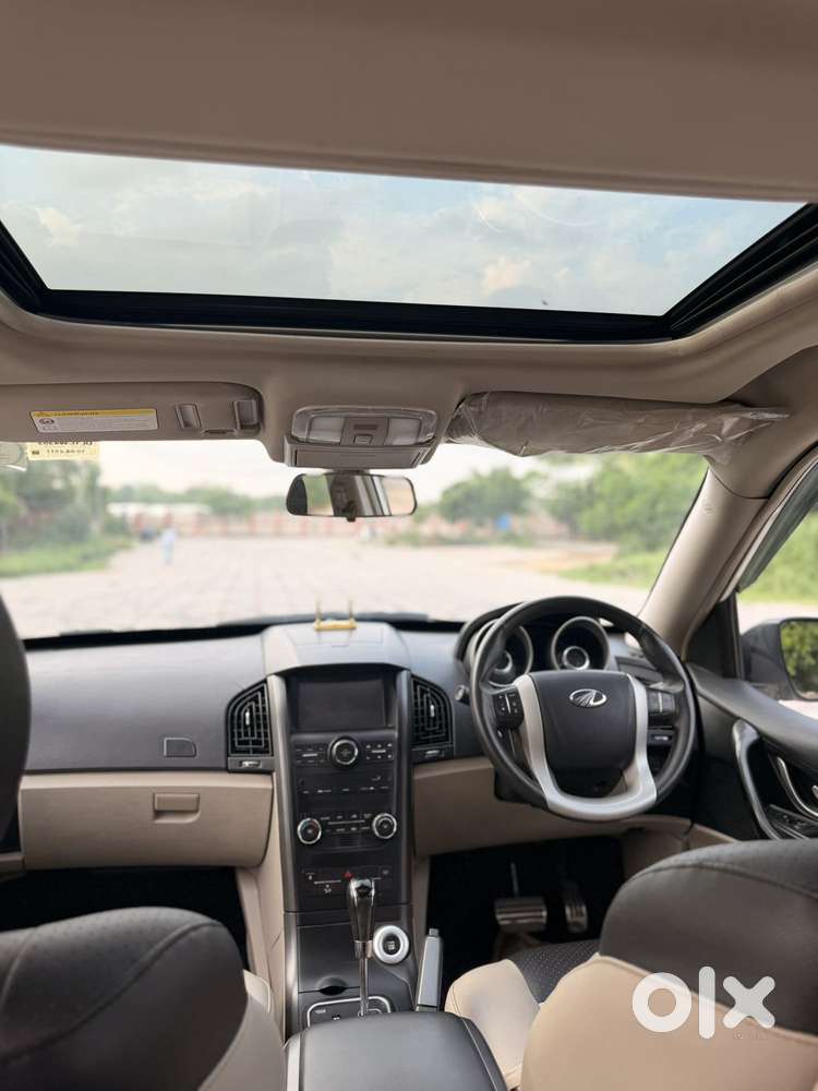 Mahindra Xuv500 At W10 Fwd, 2017, Diesel