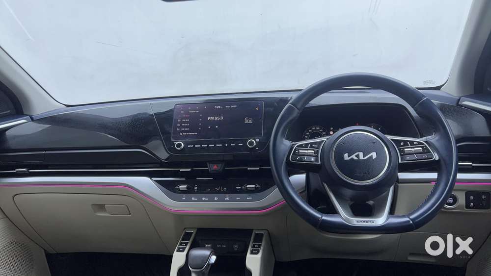Kia Carens Luxury (o)1.5 Diesel At 7 Str, 2024, Diesel