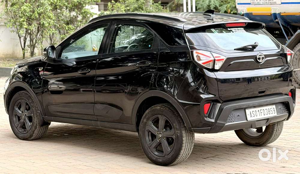 Tata Nexon Xza Plus Diesel Dark Edition, 2022, Diesel
