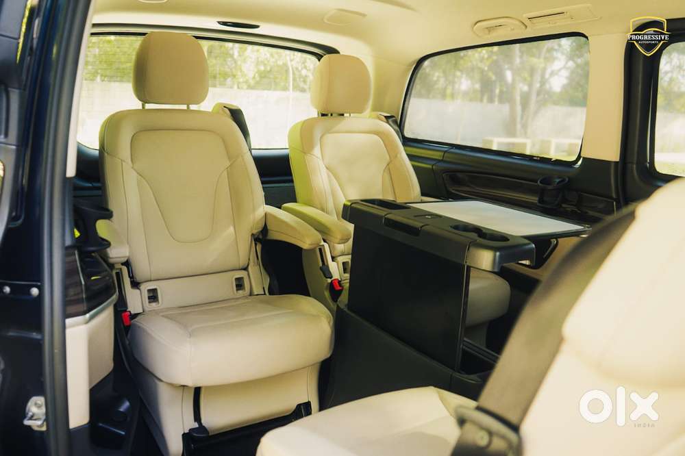 Mercedes-benz V-class 2.1 220 Expression Diesel At, 2019, Diesel