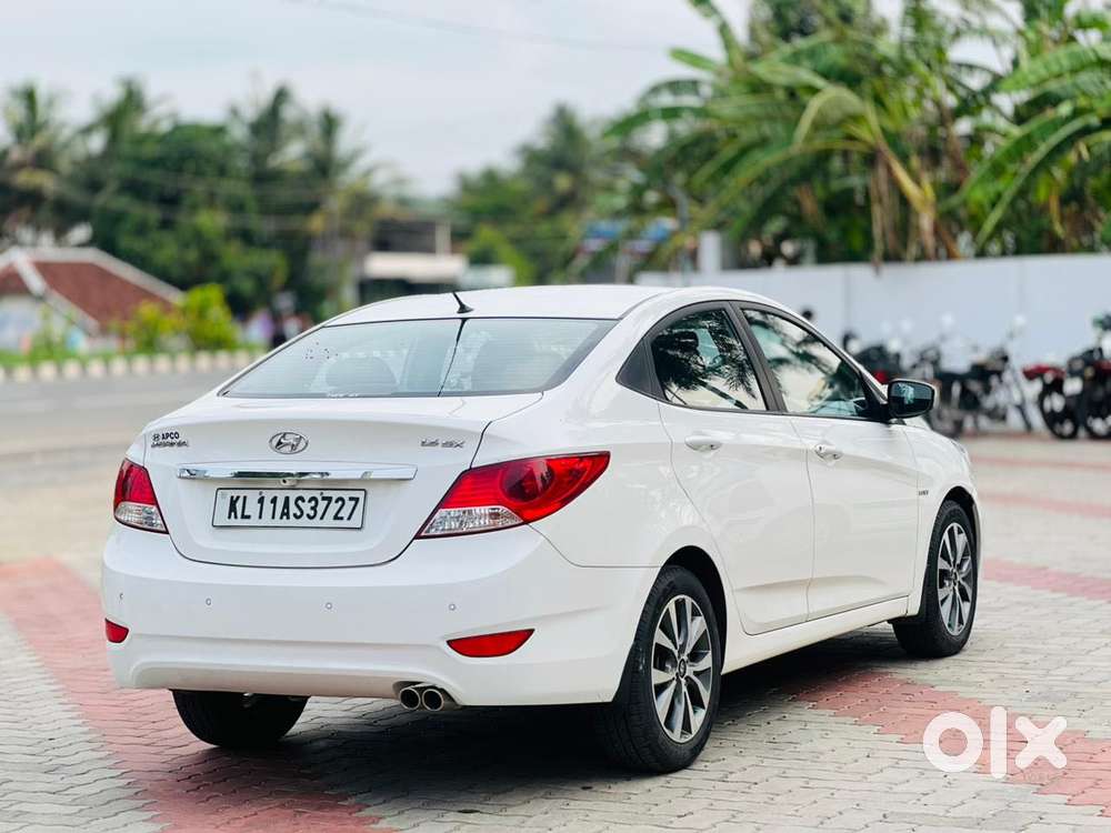 Hyundai Fluidic Verna 1.6 Vtvt Sx, 2013, Petrol