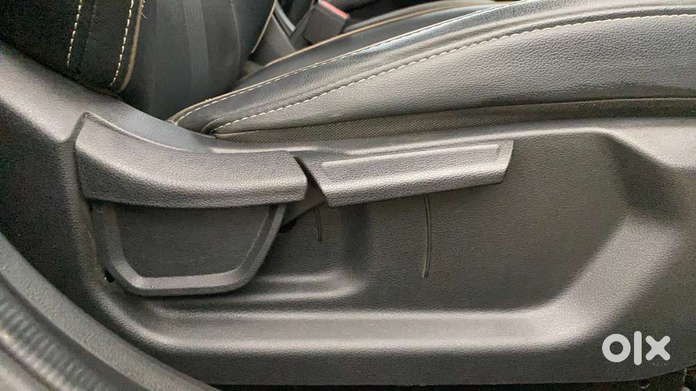 Hyundai New I20 1.0 Asta (o) Turbo Dct, 2023, Petrol