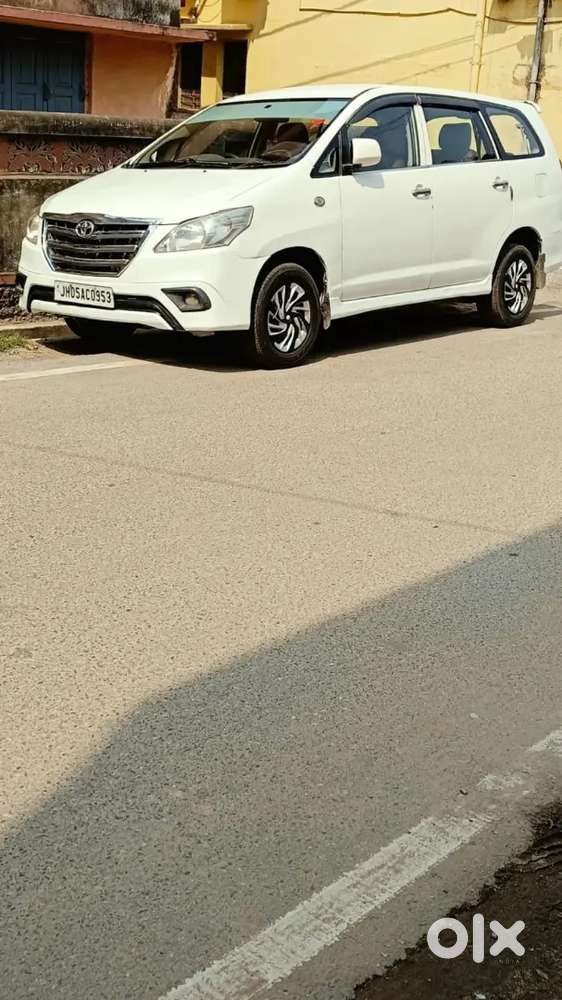 Toyota Innova 2010 Diesel 150000 Km Driven