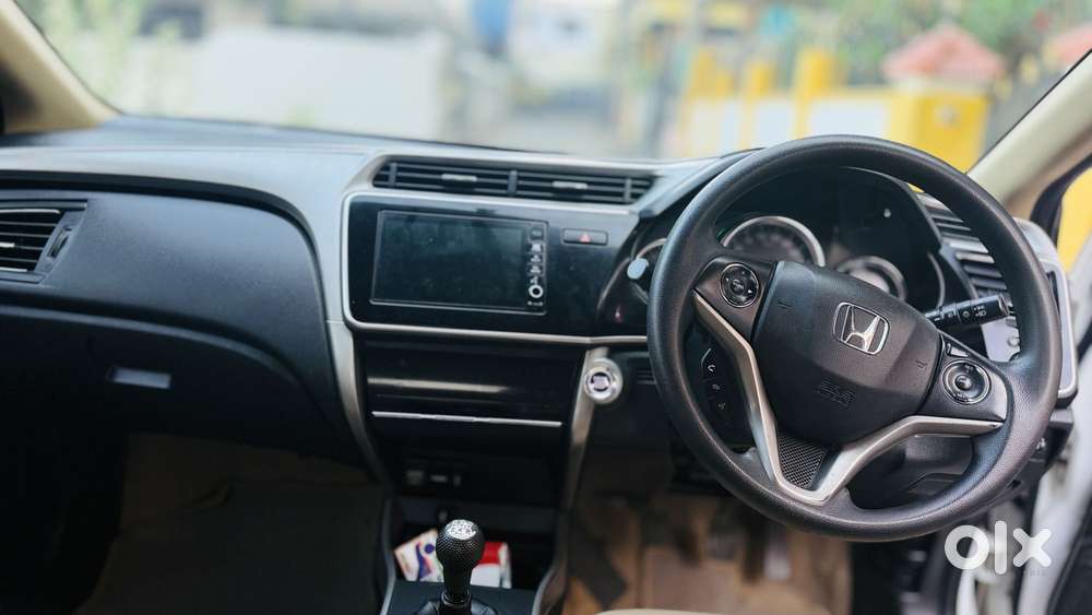 Honda City I-vtec V, 2018, Petrol